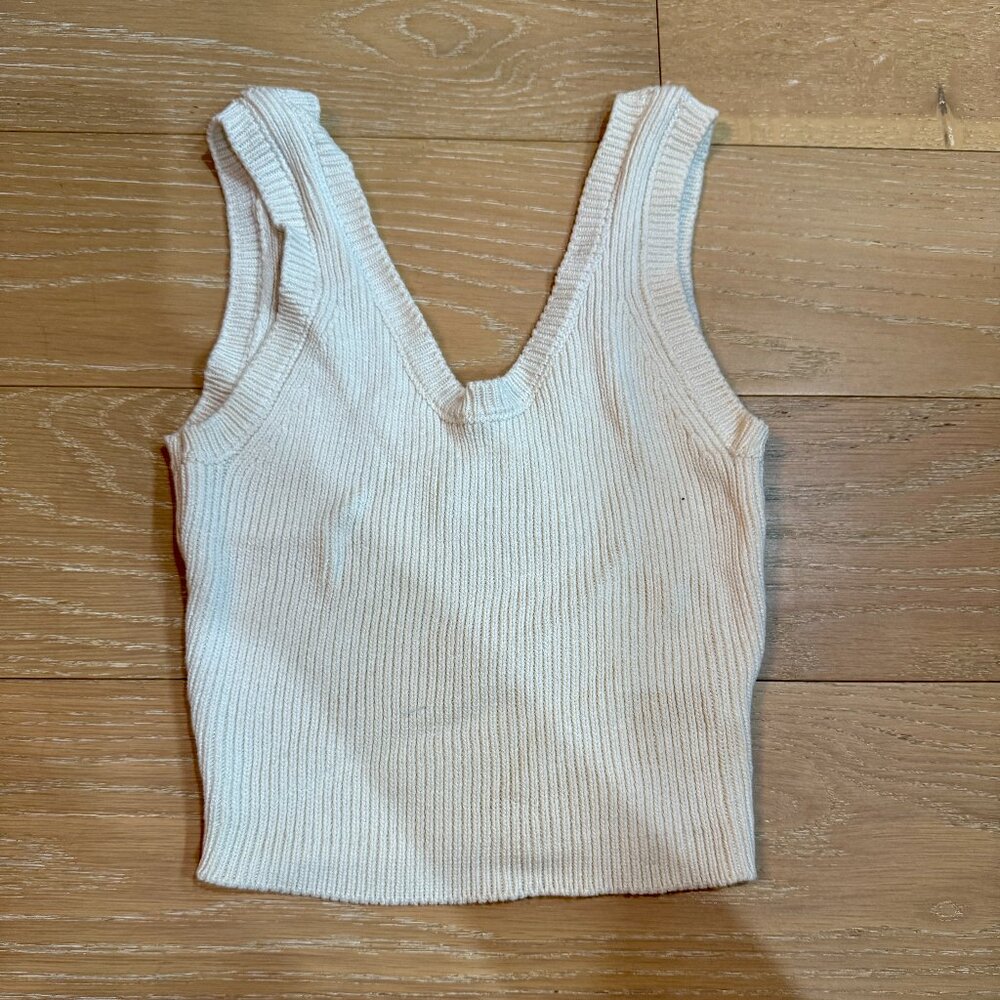 Hunter & Brown Ribbed Tank Top (White) - Size Small